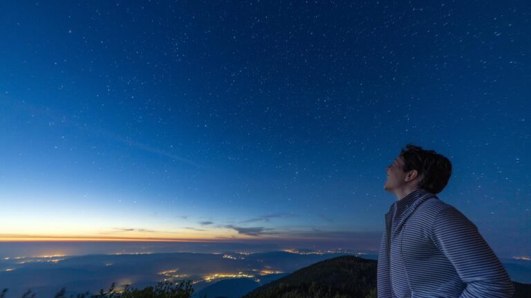 Understanding The Signs Of Cosmic Synchronicity Sparks Wonder
